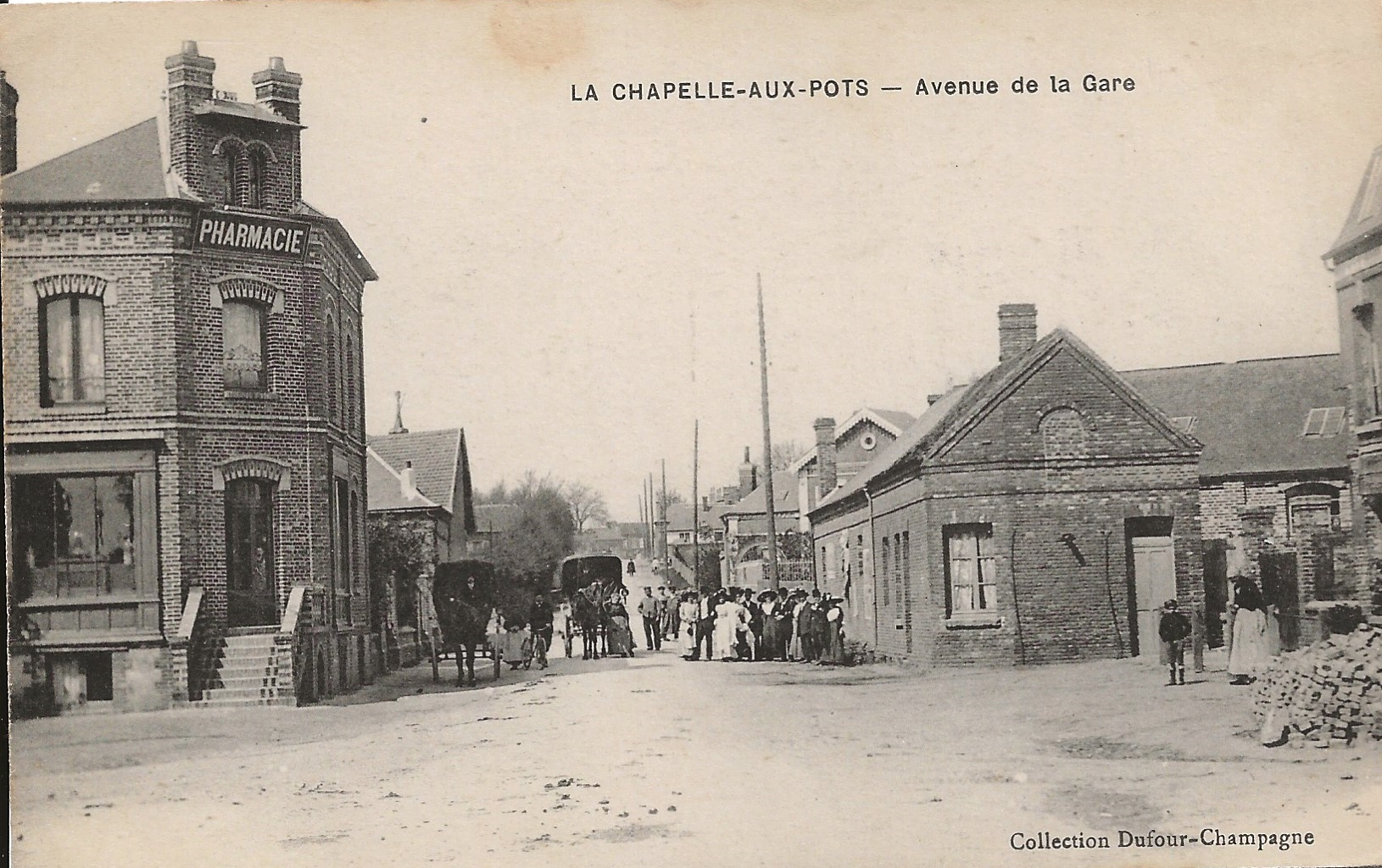 Carte postale avenue de la gare.png
